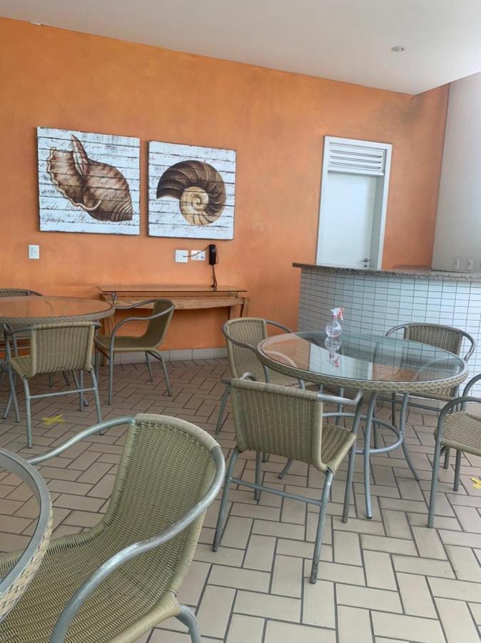 Flat Iate Clube Home Experience Praia Do Canto 비토리아 외부 사진