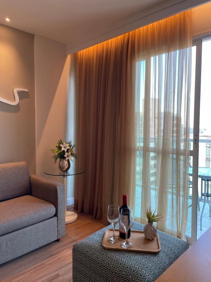 Flat Iate Clube Home Experience Praia Do Canto 비토리아 외부 사진