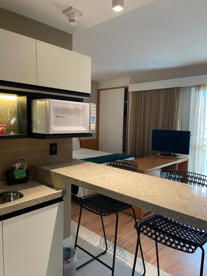 Flat Iate Clube Home Experience Praia Do Canto 비토리아 외부 사진